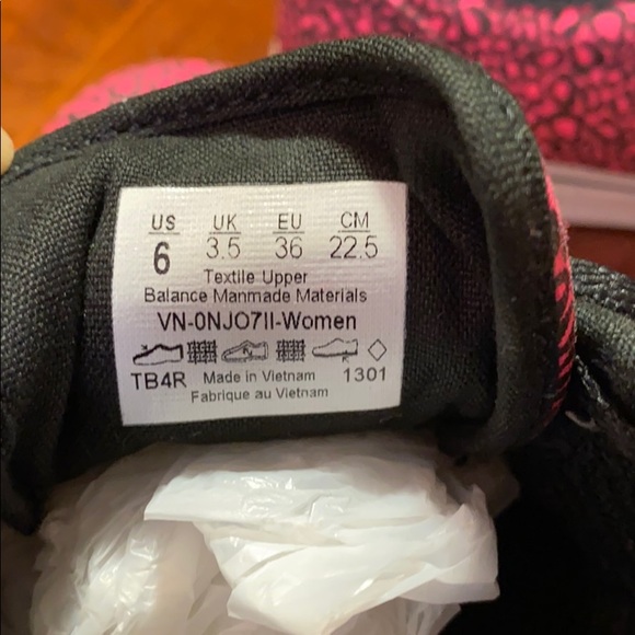 Vans Pink & Black Cheetah print sneakers - Picture 8 of 9